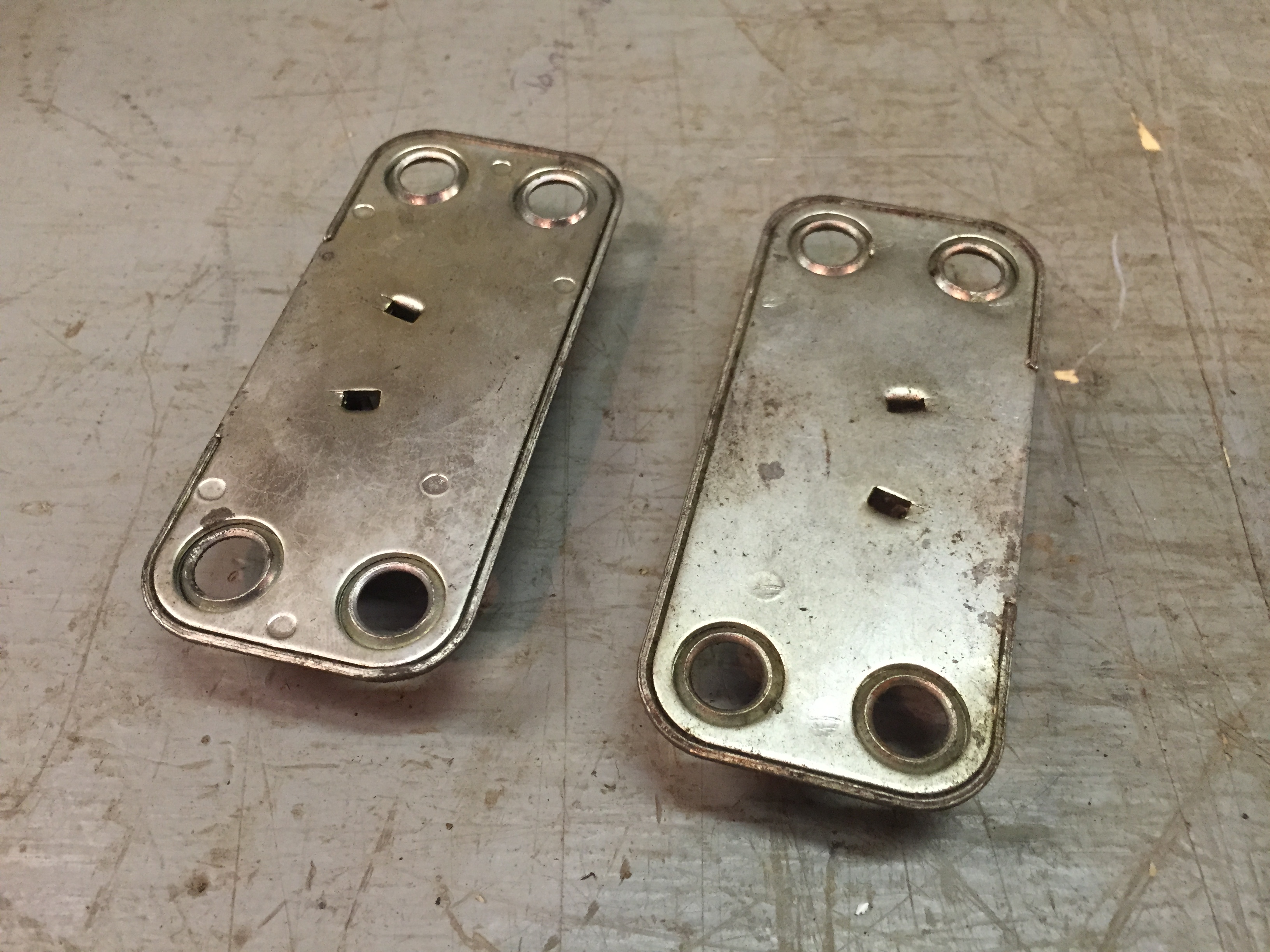 NOS Scout 80 Door Striker Latch 60's pickup IH Scout