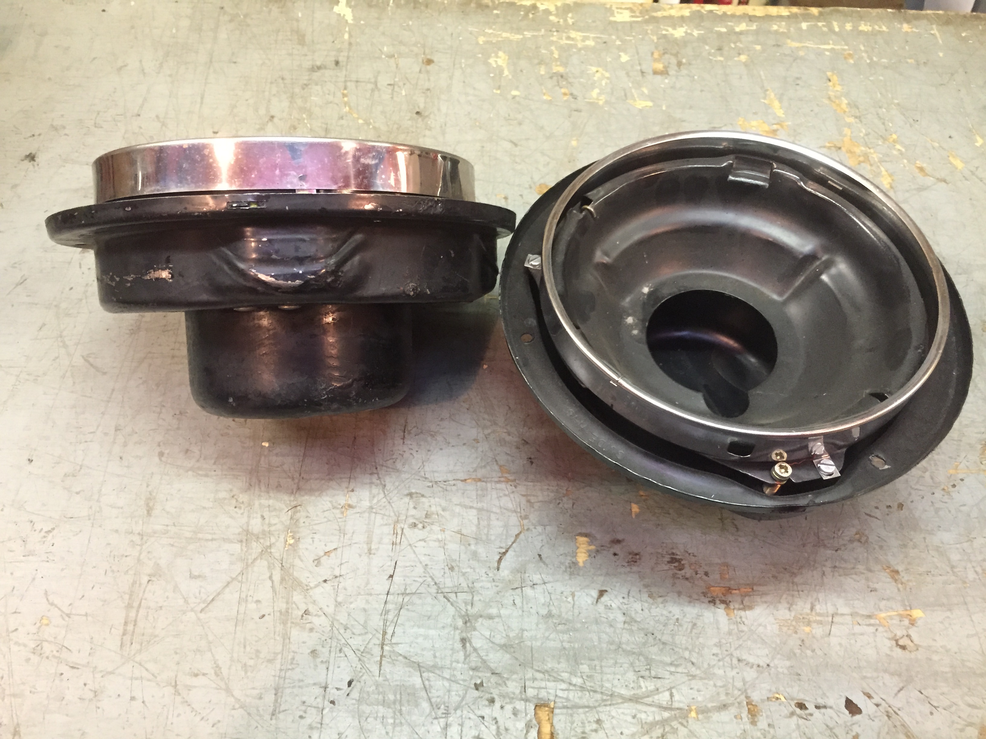 Headlight Bucket Scout 80 800 older IH Truck IH Scout