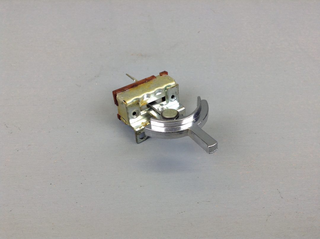 NOS HEATER BLOWER FAN SWITCH 434297C1 IH Scout