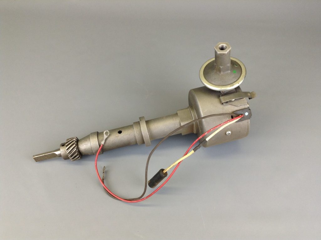 Prestolite Distributor for IH 266, 304, 345, 392 V8 ReNEWed IH Scout