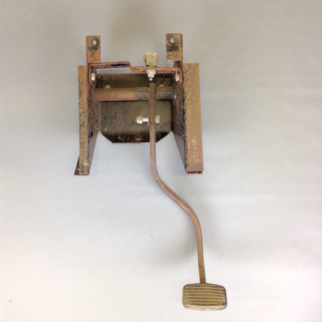 SCOUT 800 AUTOMATIC TRANSMISSION PEDAL ASSEMBLY IH Scout