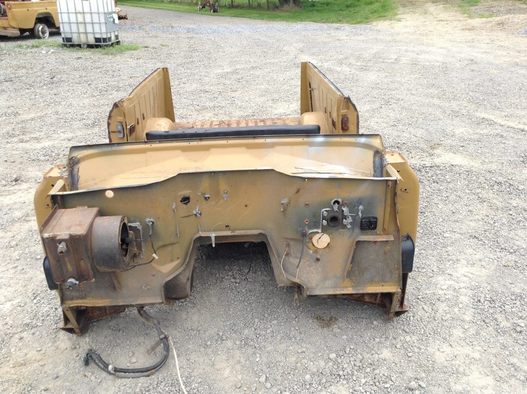 Body Tub Scout II 100" IH Scout