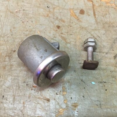 TRUCK SCOUT 80 800 GLOVE BOX LATCH